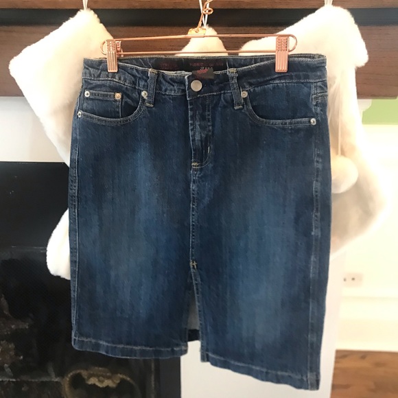 Demin MIDI Skirt - Picture 2 of 4